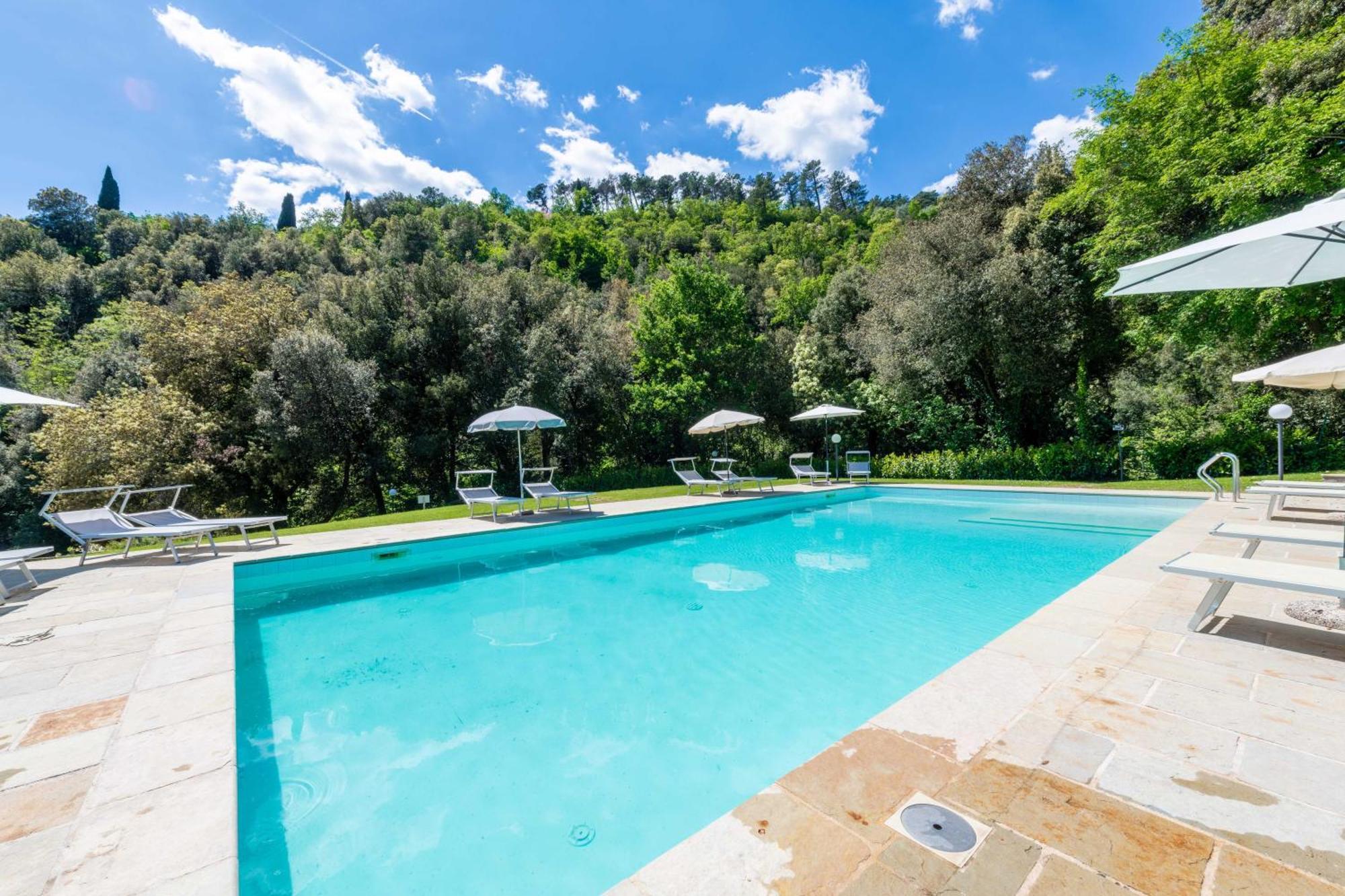 La Ferriera Exclusive Resort - Pool & Waterfall Loro Ciuffenna Exterior foto
